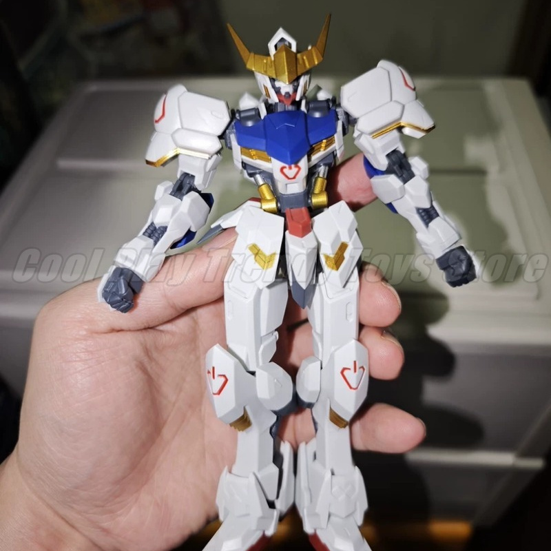 【In shock】Bandai  GUNDAM UNIVE - Model Kit Gundam Barbatos review and price
